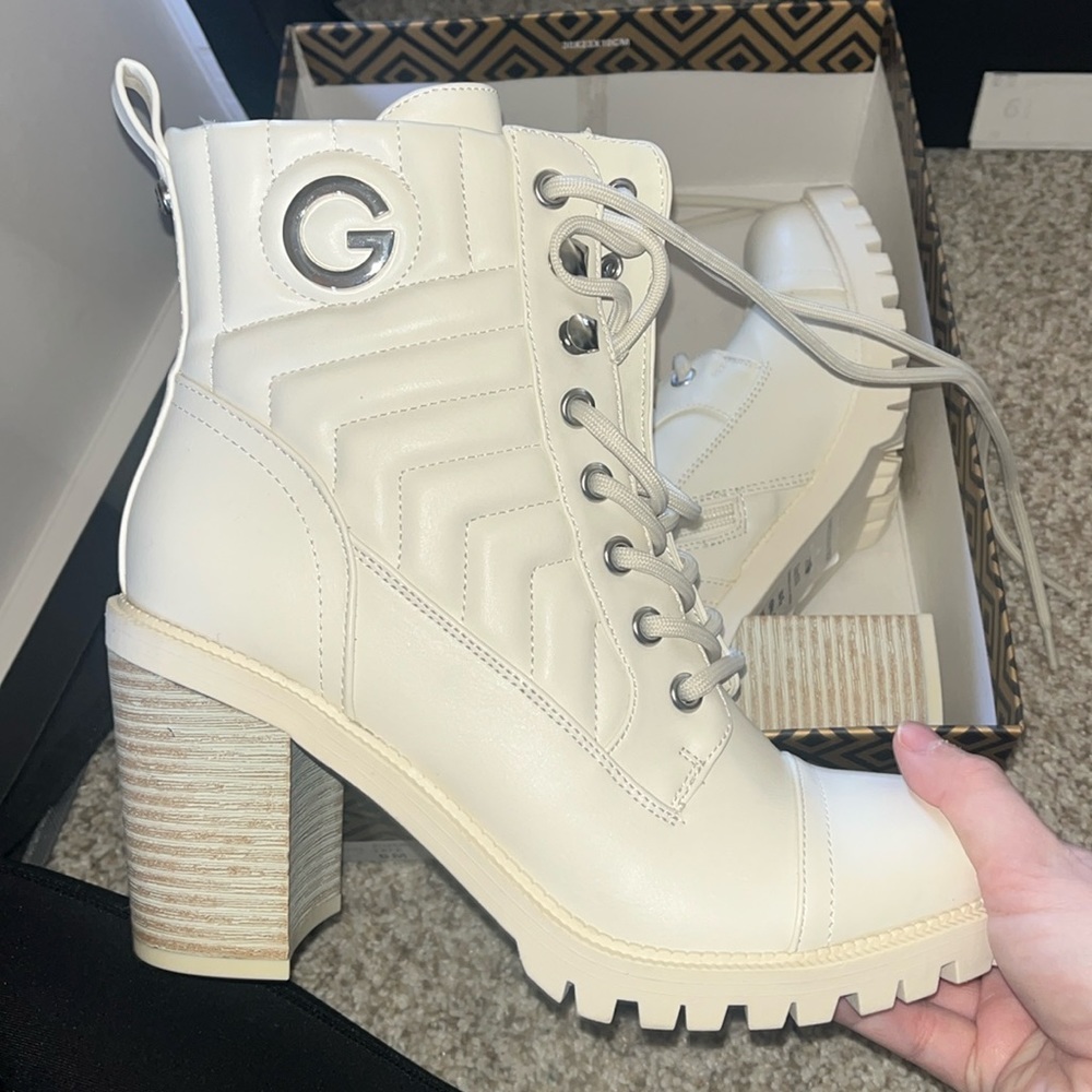 GBG HEEL BOOTS SIZE 6.5 BRAND NEW